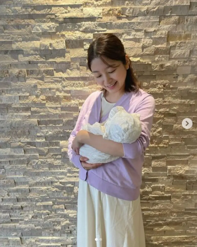 京都祇園甲部の元芸妓・紗月さんが子供さんを出産された足立病院