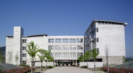 新潟県立三条高等学校