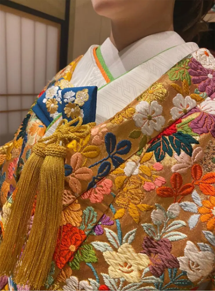 京都祇園甲部の元芸妓・紗月さん 結婚式前撮り 色打掛